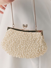 Blanco - Faux Pearl Clasp Clutch - Imagen 3 de 12