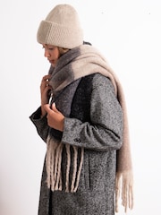 Totes Cream Ladies Chunky Winter Woven Blanket Scarf and Hat - Image 1 of 4