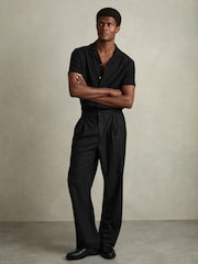 Reiss Black Hunt Textured Cuban Collar Shirt - Image 3 of 7
