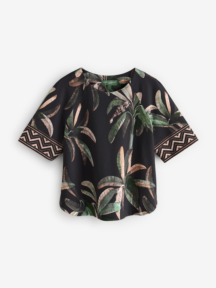 Negro con estampado de palmeras - Camiseta cuadrada de manga corta en crepé Kew Collection - Imagen 8 de 8 Negro con estampado de palmeras - Camiseta cuadrada de manga corta en crepé Kew Collection - Imagen 8 de 8