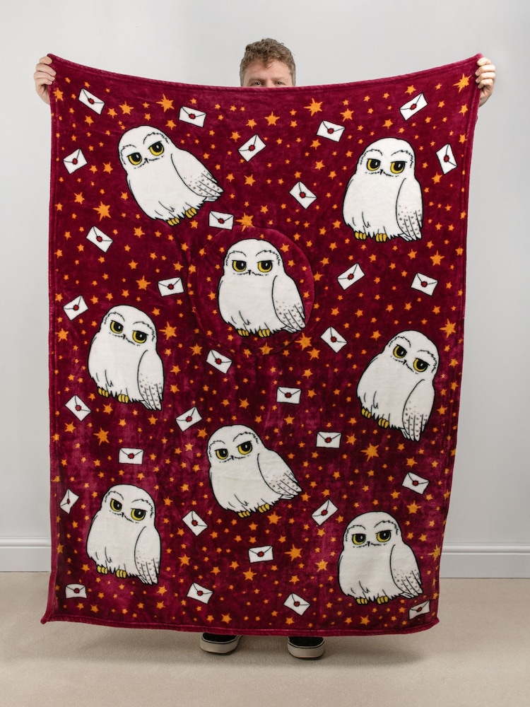 Harry Potter Hedwig Cushion Blanket - Image 1 of 5