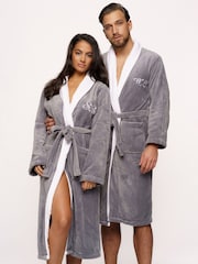Le Olive Personalised Fleece Robe - Image 2 of 4