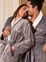 Le Olive Personalised Fleece Robe - Image 3 of 4