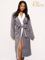 Le Olive Personalised Fleece Robe - Image 5 of 6