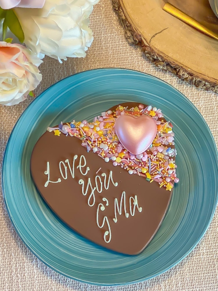 Personalised A Mothers Love Chocolate Heart by Sweet Trees - Image 3 of 3