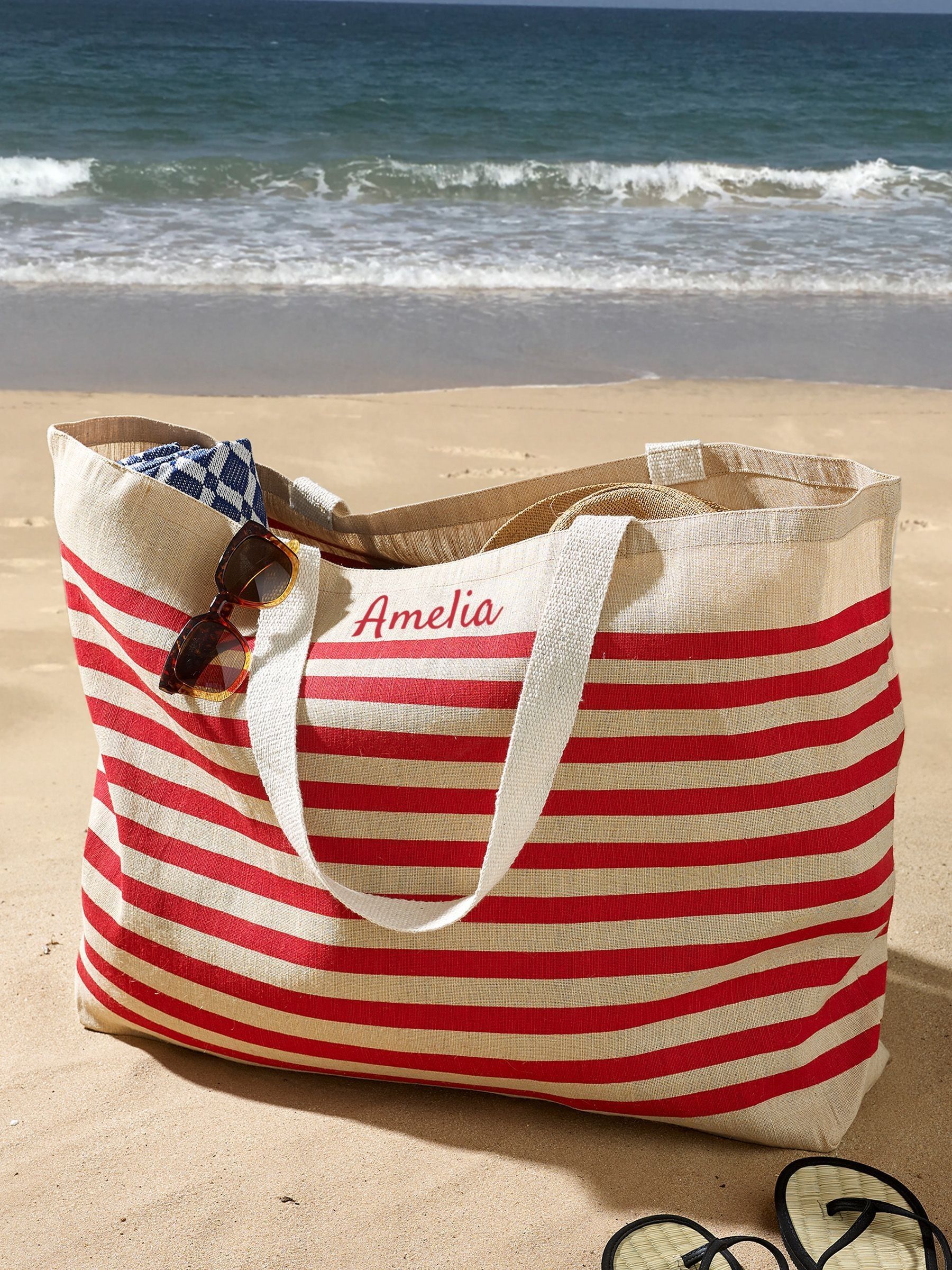 The perfect beach bag outlet