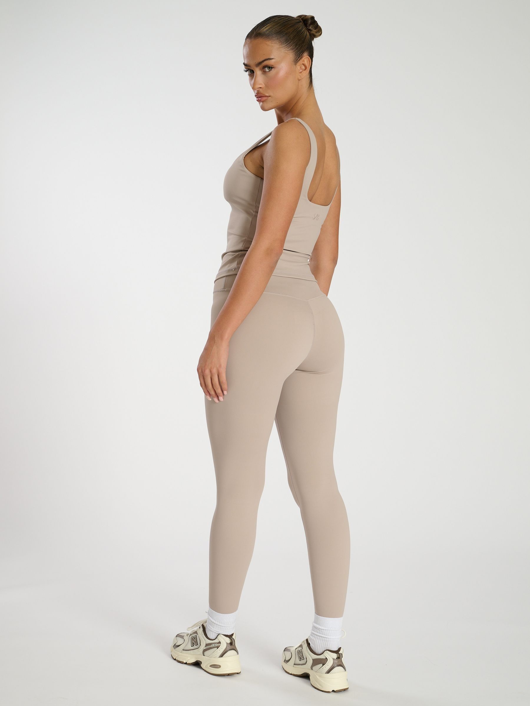 Kaufe Sie South Beach Leggings mit hoher Taille bei Next Deutschland