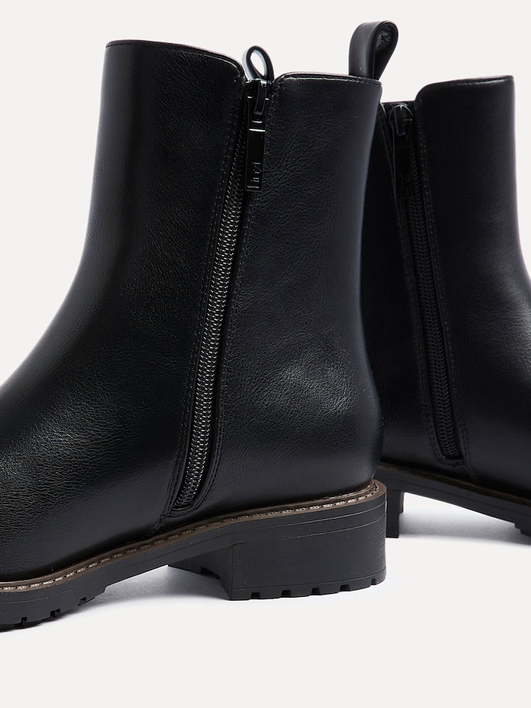 Linzi Black PU Dalston Chelsea Boots With Stretch Panel - Image 6 of 6