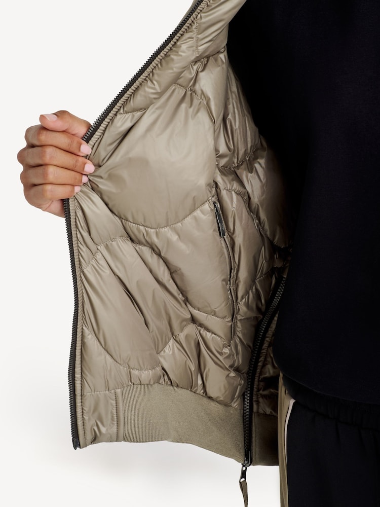 Parajumpers Bomb Reversible Bomber Nude Jacket - Image 6 of 8