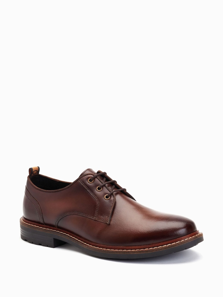 Marrón bruñido - Zapatos Derby con cordones Dime de Base London - Imagen 2 de 6 Marrón bruñido - Zapatos Derby con cordones Dime de Base London - Imagen 2 de 6