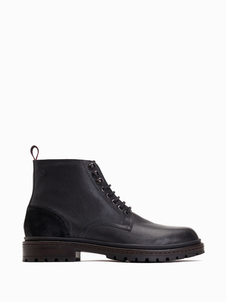 Schwarz - Base London Dettori Arbeitsstiefel mit Schnürung - Bild 1 von 6 Schwarz - Base London Dettori Arbeitsstiefel mit Schnürung - Bild 1 von 6