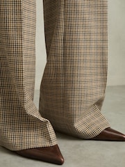 Reiss Brown Check Vida Petite Wool Wide-Leg Houndstooth-Check Trousers - Image 6 of 8