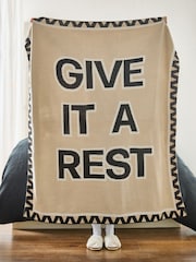 Slogan Give It A Rest: Knitted Throw - Imagem 4 de 4
