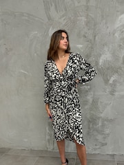 VILA Printed Long Sleeve V-Neck Midi Dress - Bild 5 von 7
