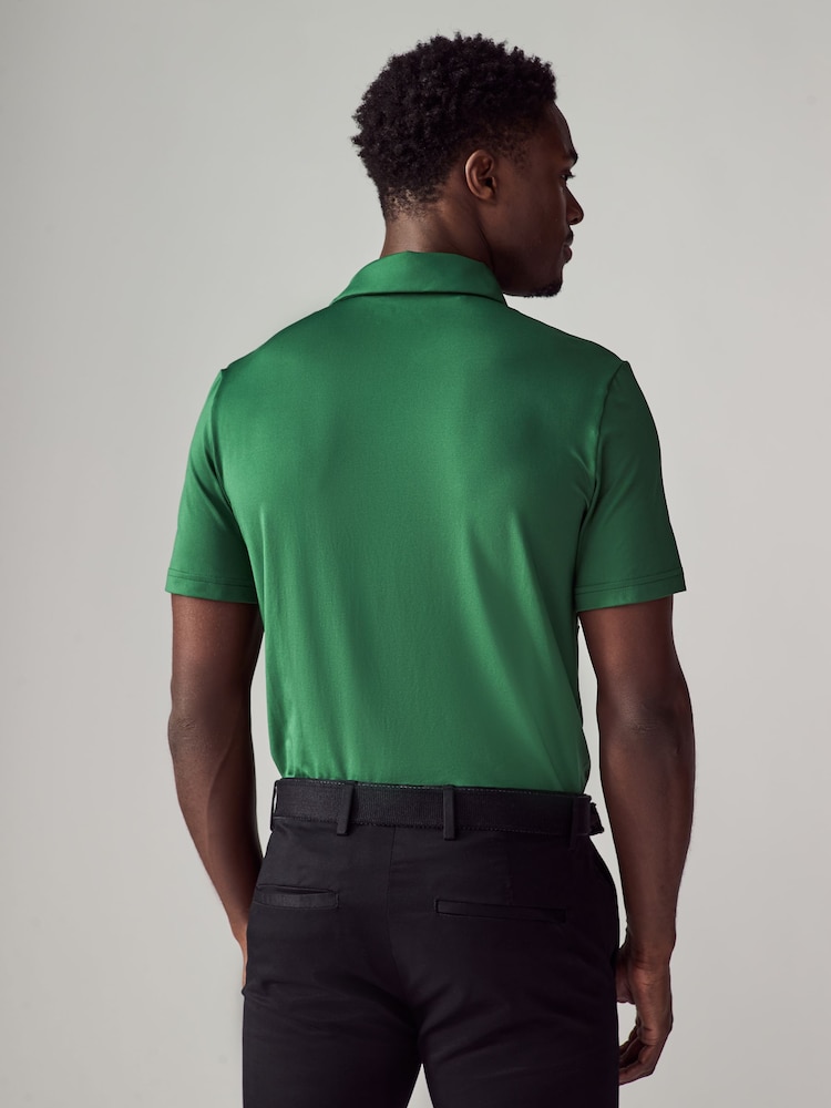 Lacoste Regular Fit Ultra Dry UV Protect Stretch Golf Polo Shirt - Image 2 of 6