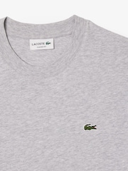 Серый - Lacoste Relaxed Fit Jersey 100% Cotton T-Shirt - Image 14 of 14