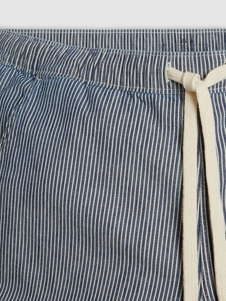 Levi's® Blue XX Chino Bay II Shorts - Image 6 of 7