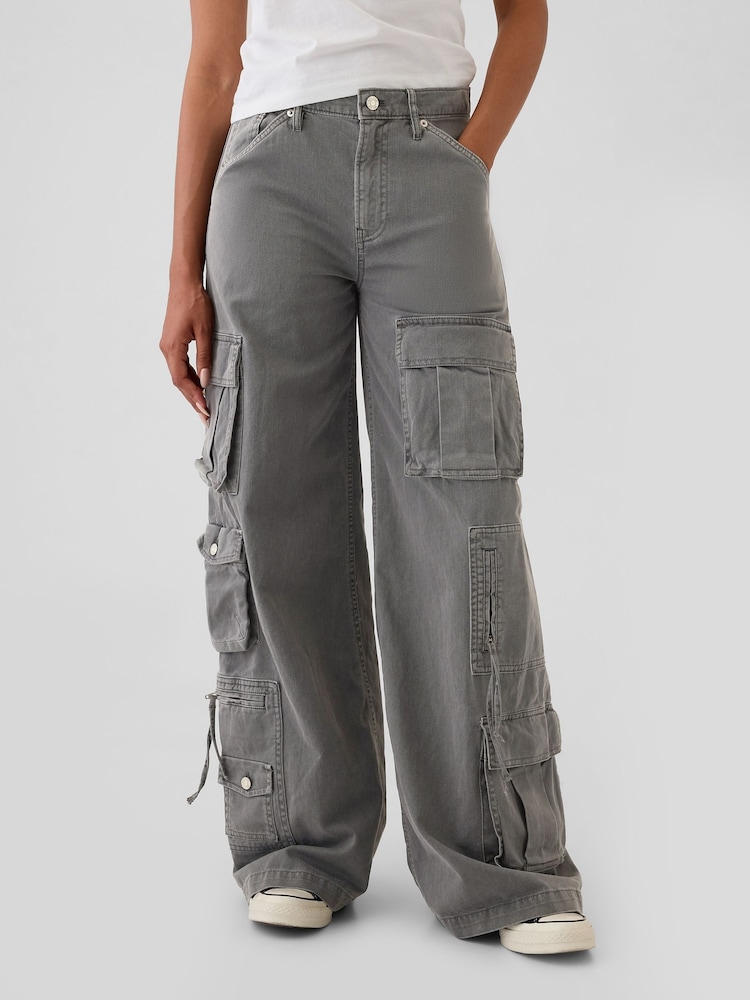 Gap Grey Mid Rise Relaxed Cargo Trousers - Image 2 of 5 Gap Grey Mid Rise Relaxed Cargo Trousers - Image 2 of 5