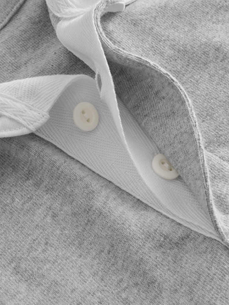 Gap Grey Rugby Polo Shirt - Image 4 of 4 Gap Grey Rugby Polo Shirt - Image 4 of 4