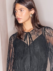 Lipsy Lace Tiered Skirt Tie Midi Dress - Bild 4 von 5