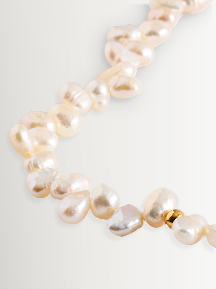 Anni Lu White Pearly Drop Necklace - Image 4 of 4
