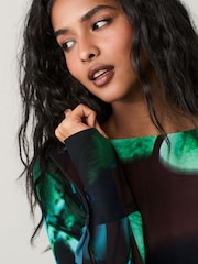 Black/Green Floral Print Long Sleeve Ruched Detail Blouse - Image 5 of 5