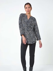 Roman Black Textured Paisley Print Stretch Blouse - Image 3 of 6