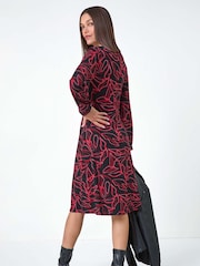 Roman Red Leaf Print Stretch Tea Dress - Image 3 of 5