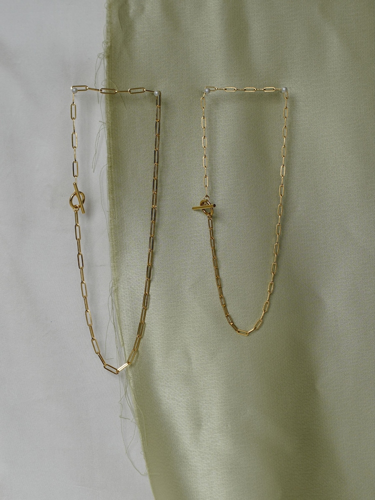 Otiumberg Gold Vermeil Small Love Link Necklace - Image 3 of 3