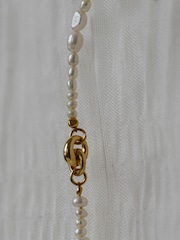 Otiumberg Gold Vermeil Pearl Link Up Necklace - Image 4 of 4
