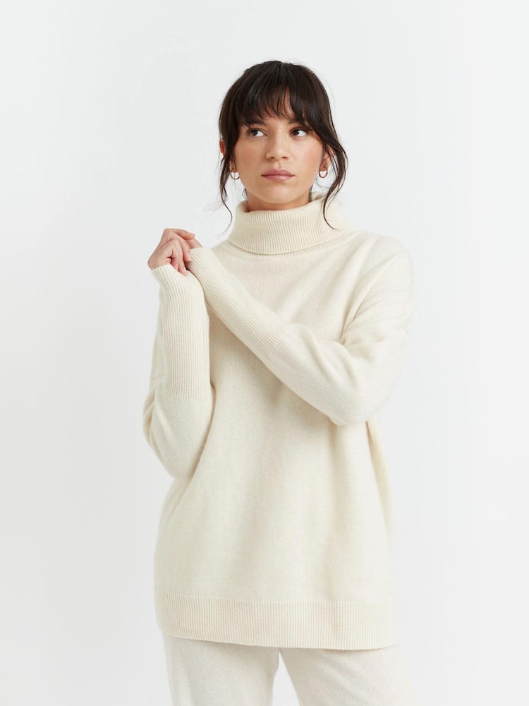 Chinti & Parker Relaxed Cream Pure Cashmere jumpers - Image 1 of 5