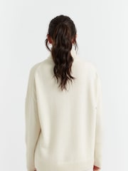 Chinti & Parker Relaxed Cream Pure Cashmere jumpers - Image 2 of 5