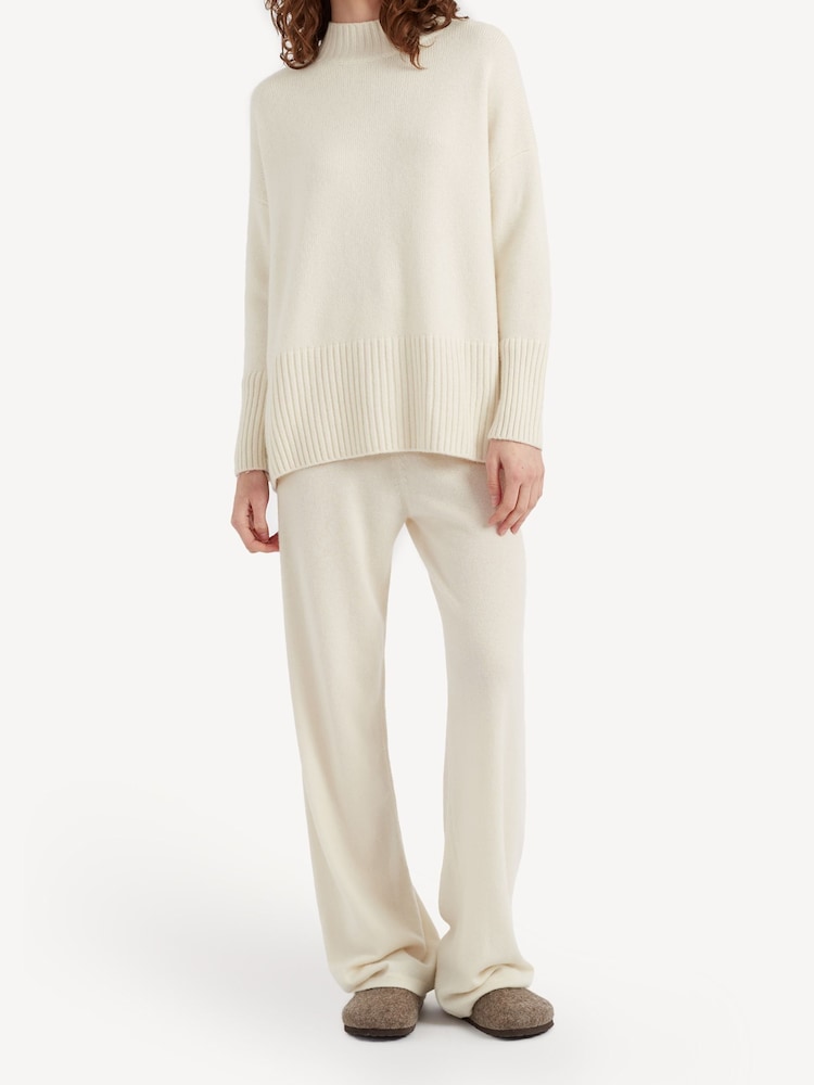 Chinti & Parker Cream Pure Cashmere Comfort Sweater - Image 1 of 6