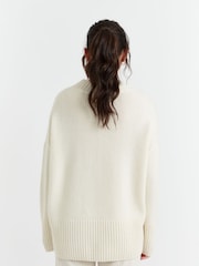 Chinti & Parker Cream Pure Cashmere Comfort Sweater - Image 3 of 6