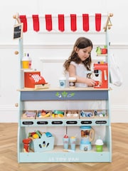 Le Toy Van Shop and Market - Image 1 of 4
