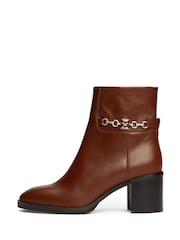 Tommy Hilfiger Chain Leather Mid Heel Black Boots - Image 2 of 7