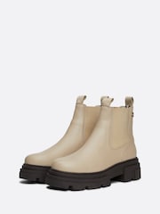 Tommy Hilfiger Nude Tommy Hilfiger Combat Leather Low Chelsea Nude Boots - Image 4 of 11