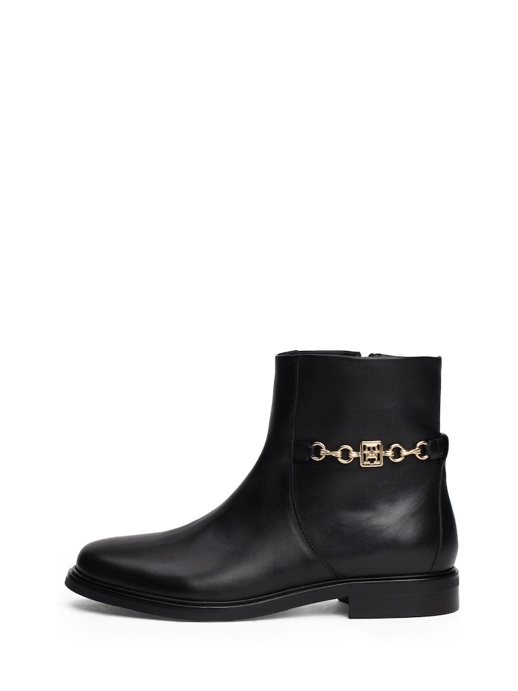 Tommy Hilfiger Chain Leather Low Black Boots - Image 2 of 7