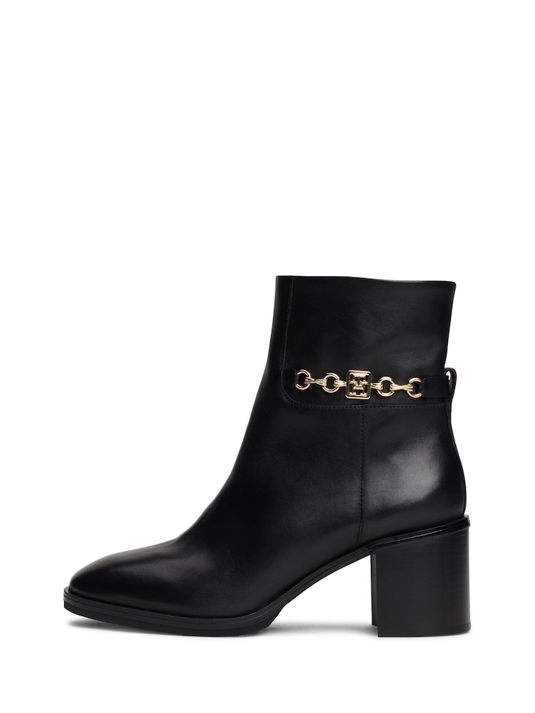Tommy Hilfiger Chain Leather Mid Heel Black Boots - Image 2 of 7
