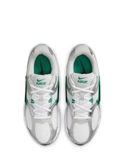 Nike White/Black V5 Runner Trainers - Image 7 of 10