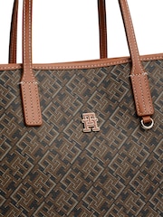 Tommy Hilfiger Black Play Leather Tote Bag - Image 4 of 4