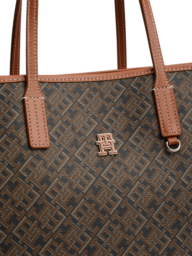 Tommy Hilfiger Black Play Leather Tote Bag - Image 4 of 4 Tommy Hilfiger Black Play Leather Tote Bag - Image 4 of 4