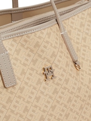 Bolso negro de piel Play de Tommy Hilfiger - Imagen 4 de 5
