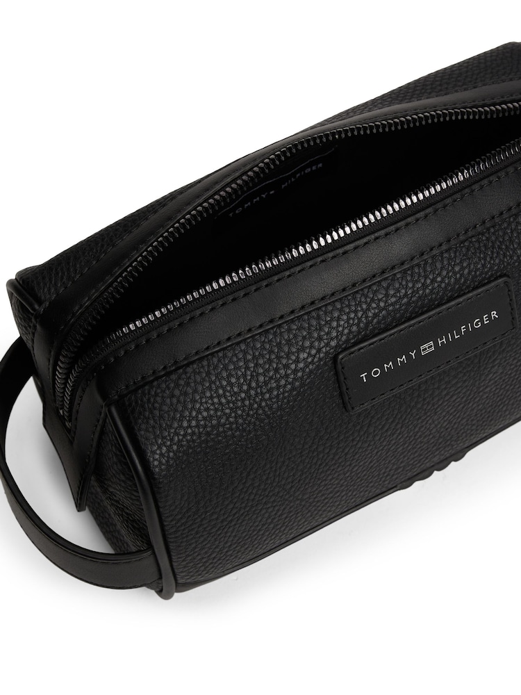 Tommy Hilfiger Business Black Washbag - Image 4 of 4
