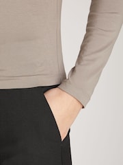 Calvin Klein Brown Slim Fit Stretch Crew Neck Long Sleeved Top - Image 3 of 6