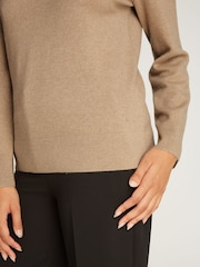 Calvin Klein Natural Cashmere V-Neck Long Sleeved Jumper - Image 4 of 6