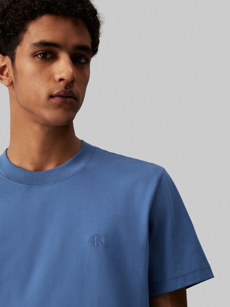 Calvin Klein Blue Regular Fit 100% Cotton Heavy T-Shirt - Image 4 of 4 Calvin Klein Blue Regular Fit 100% Cotton Heavy T-Shirt - Image 4 of 4
