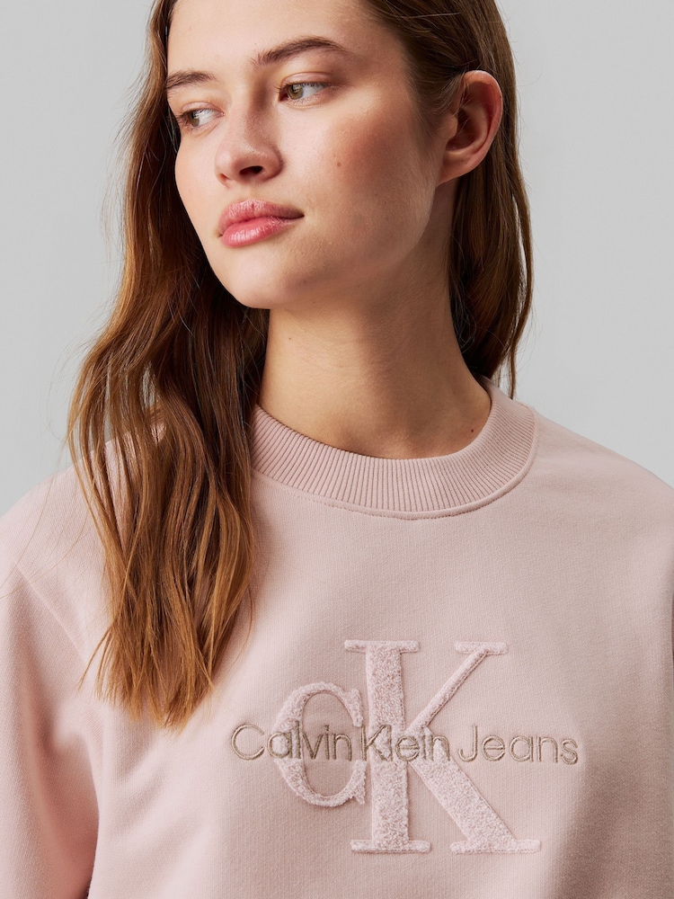 Calvin Klein Pink 100% Organic Cotton Chenille Monologo Crew Neck Sweatshirt - Image 4 of 4