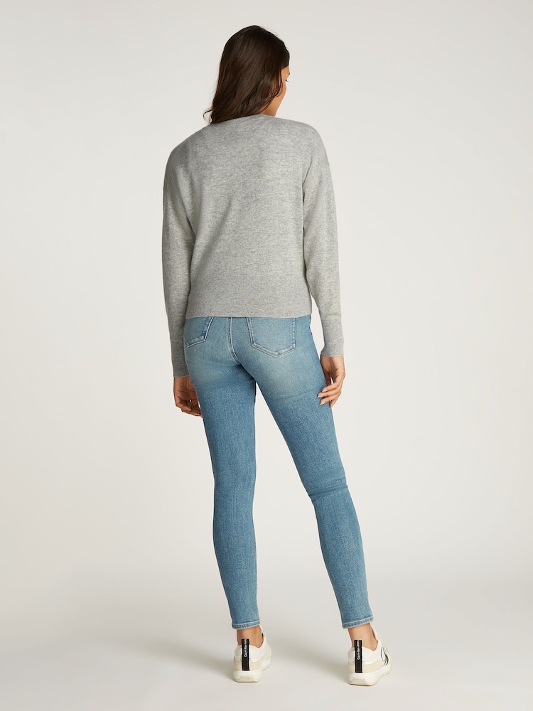 Calvin Klein Grey Cashmere Crew Neck Long Sleeved Jumper - Image 2 of 5 Calvin Klein Grey Cashmere Crew Neck Long Sleeved Jumper - Image 2 of 5
