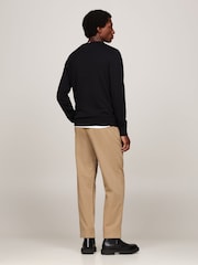 črna - Tommy Hilfiger Pima Cashmere V-Neck Sweater - Slika 2 iz 5